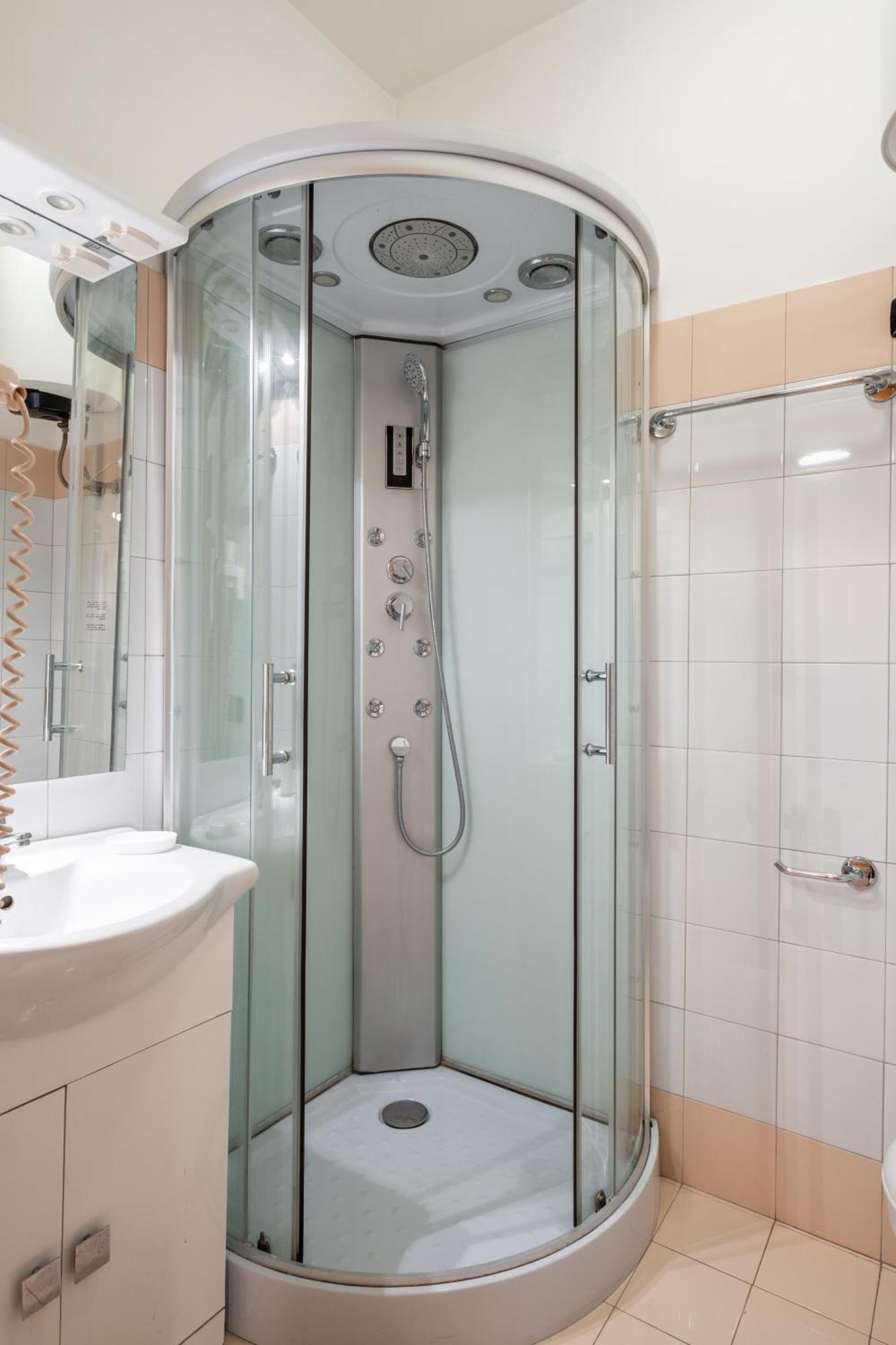 4Bnb - Reale House Рим Экстерьер фото